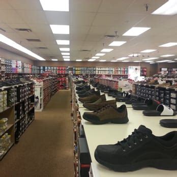 Shoe Store in Manassas, VA, 